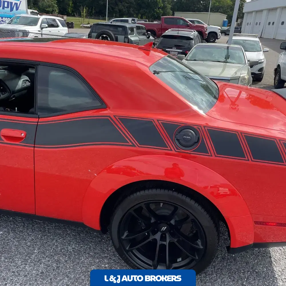 2023 Dodge Challenger R/T SCAT PACK