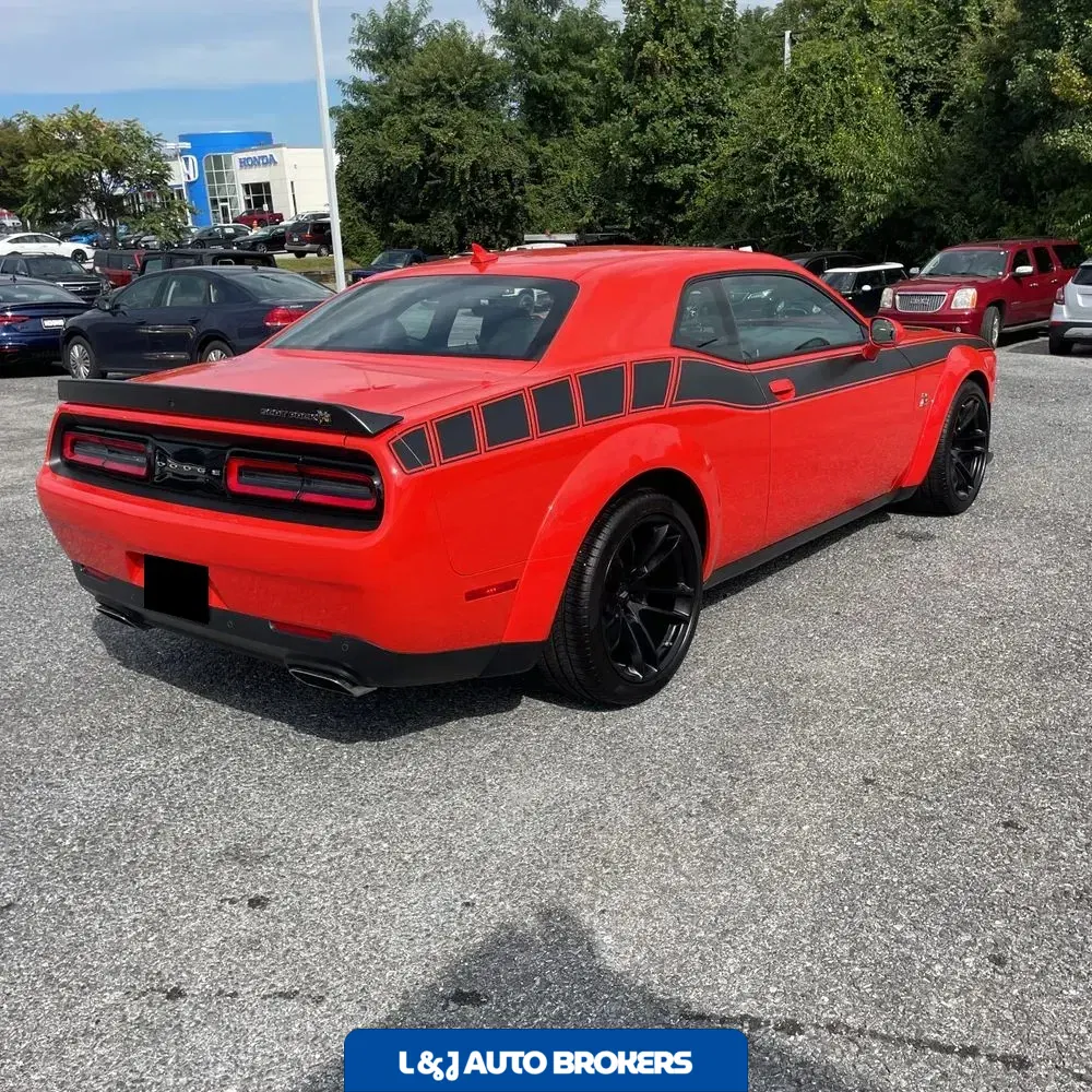 2023 Dodge Challenger R/T SCAT PACK