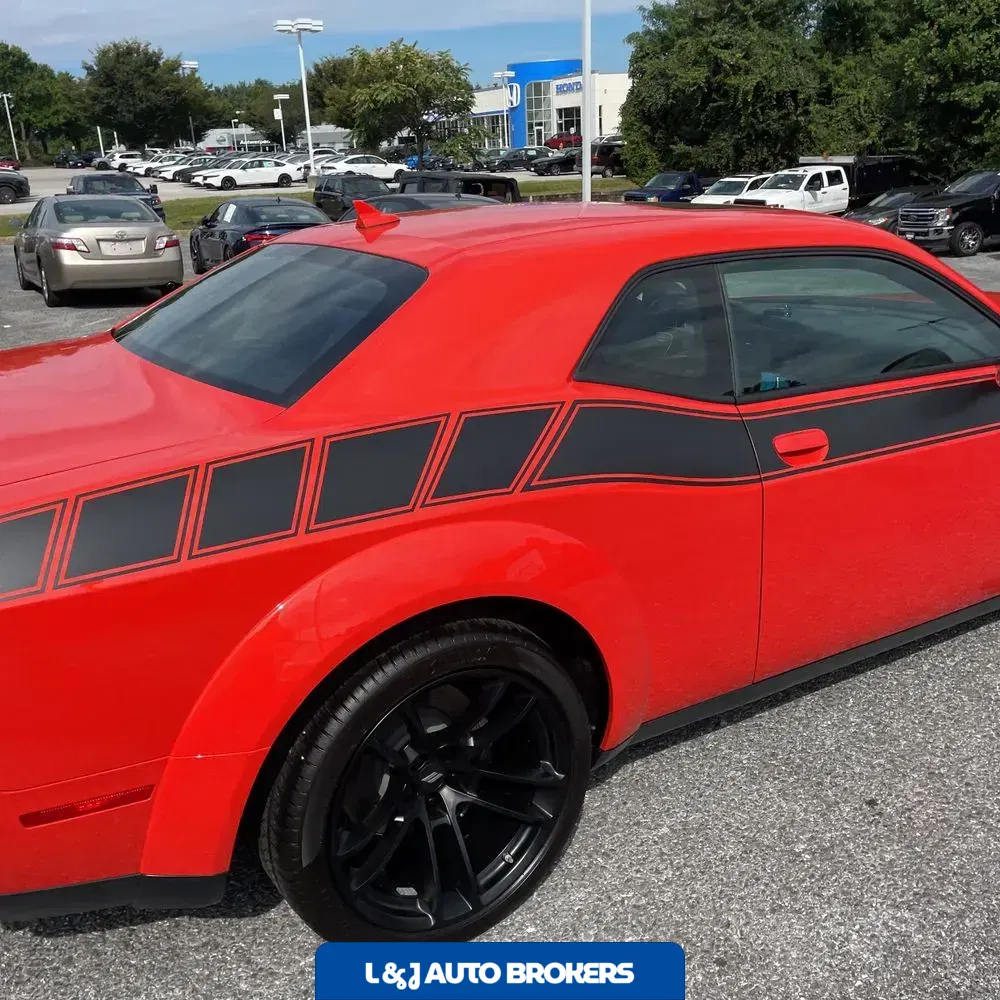 2023 Dodge Challenger R/T SCAT PACK