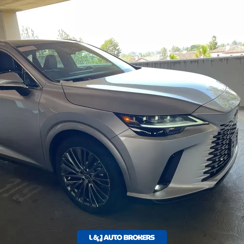 2024 Lexus RX 450h+ Luxury