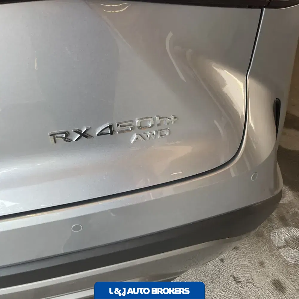 2024 Lexus RX 450h+ Luxury