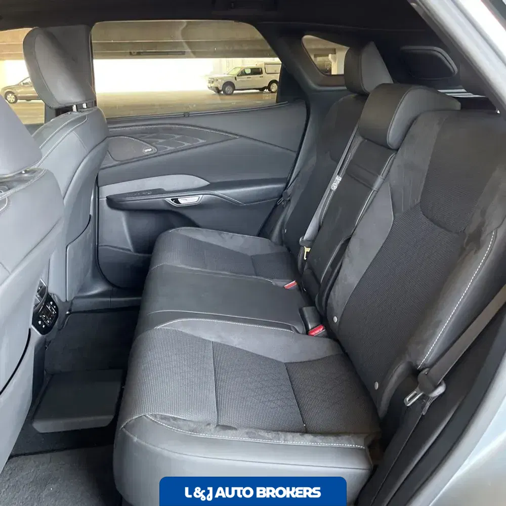 2024 Lexus RX 450h+ Luxury