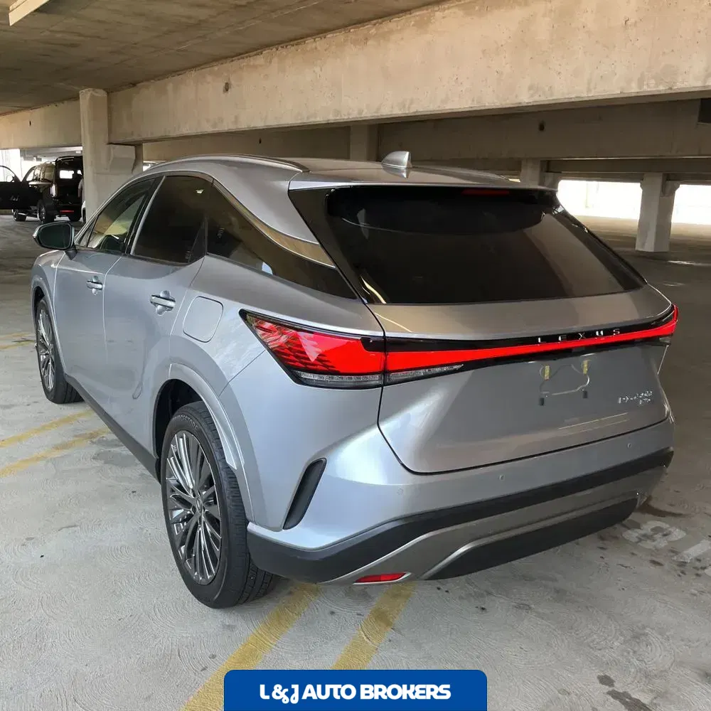 2024 Lexus RX 450h+ Luxury