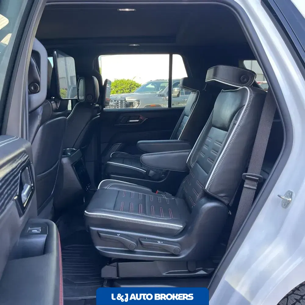 2025 GMC Yukon AT4 Ultimate