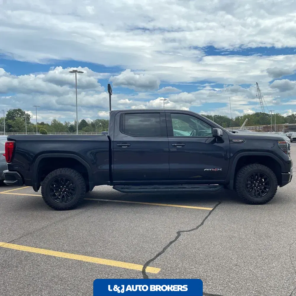 2022 GMC Sierra 1500 AT4X