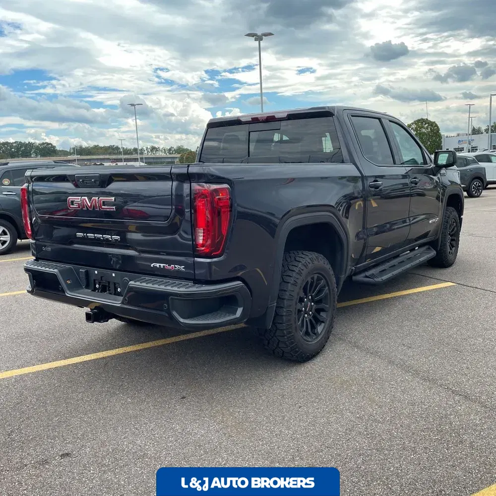 2022 GMC Sierra 1500 AT4X