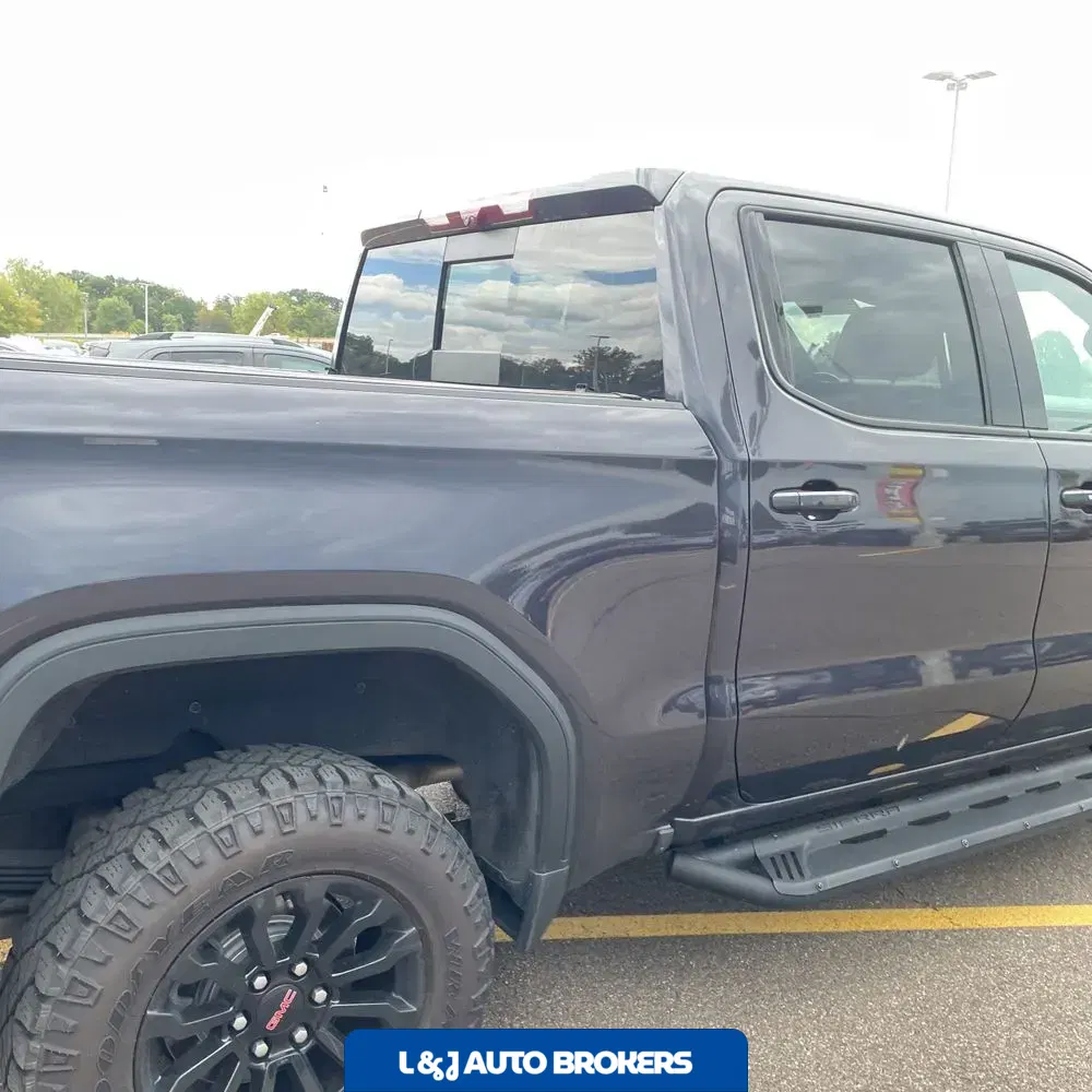2022 GMC Sierra 1500 AT4X
