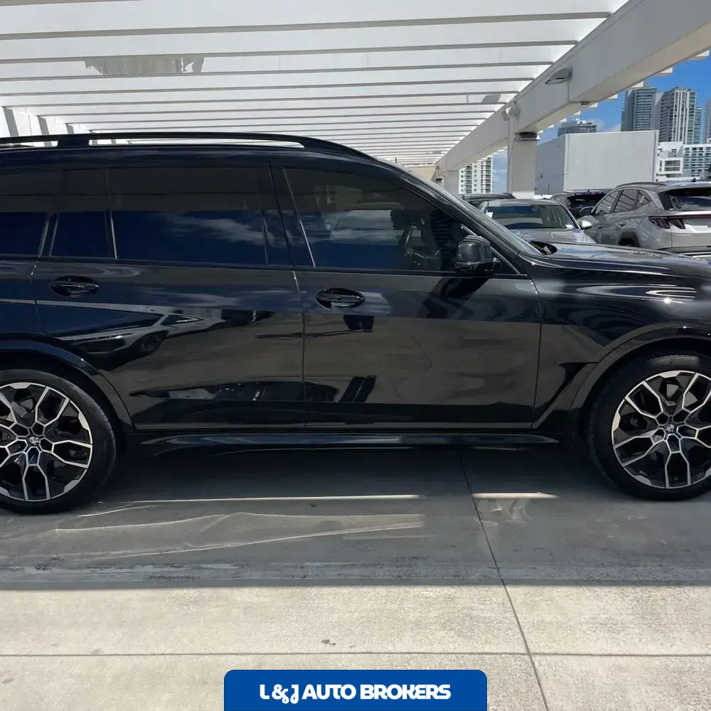 2024 BMW X7 XDrive40i