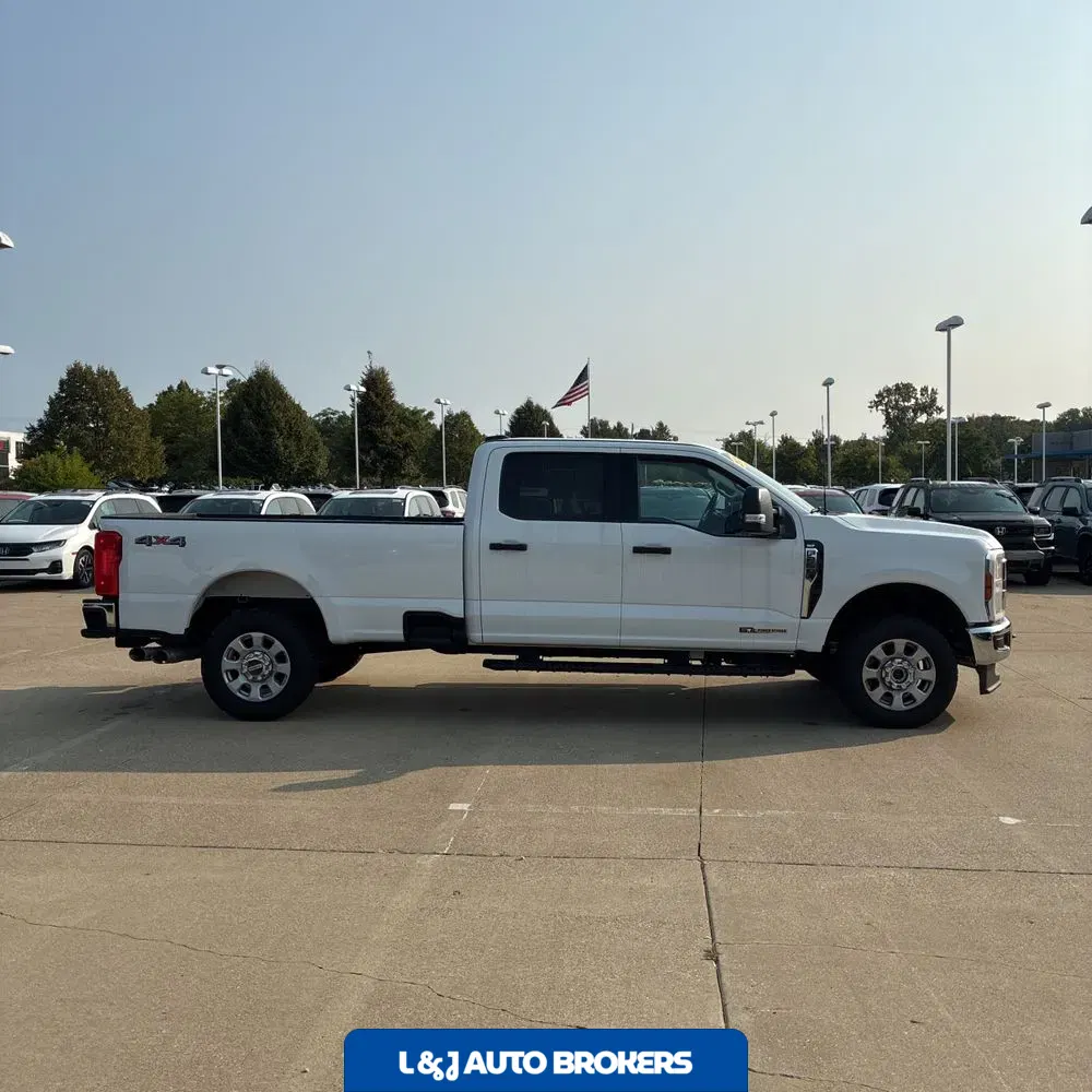 2024 Ford F-250 Super Duty XLT