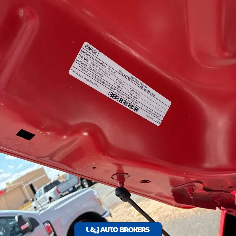 2025 Ford F-350 Super Duty Lariat