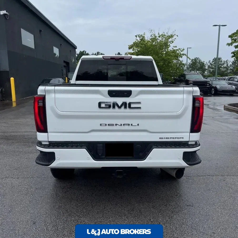 2024 GMC Sierra 3500 Denali Ultimate