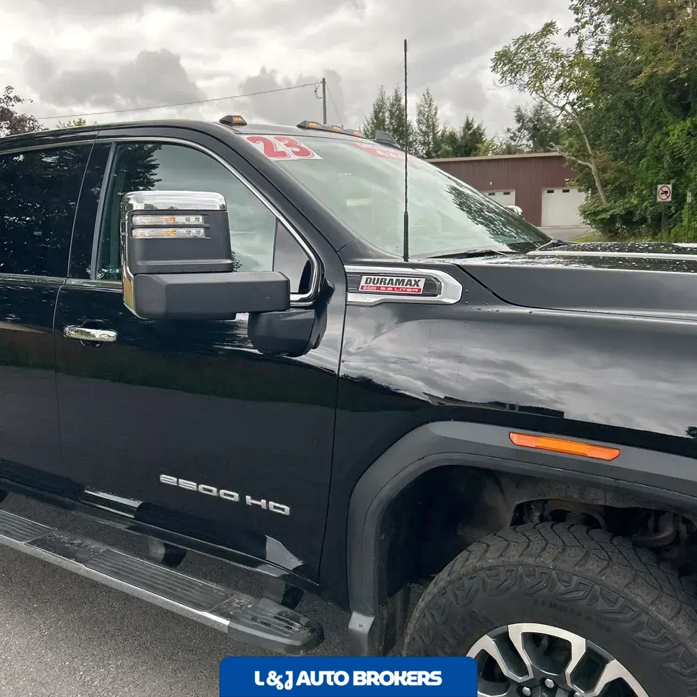 2023 GMC Sierra 2500HD SLT