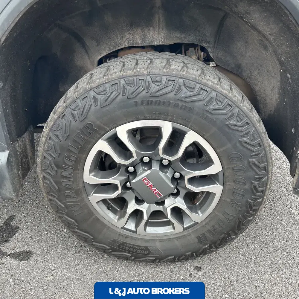2023 GMC Sierra 2500HD SLT