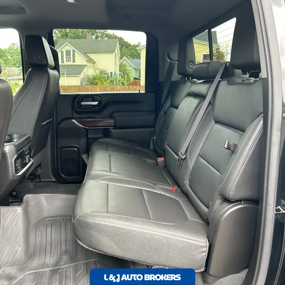 2023 GMC Sierra 2500HD SLT