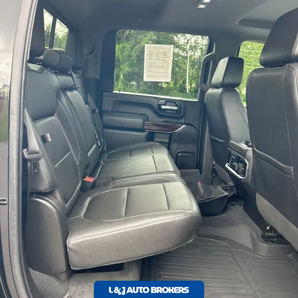 2023 GMC Sierra 2500HD SLT