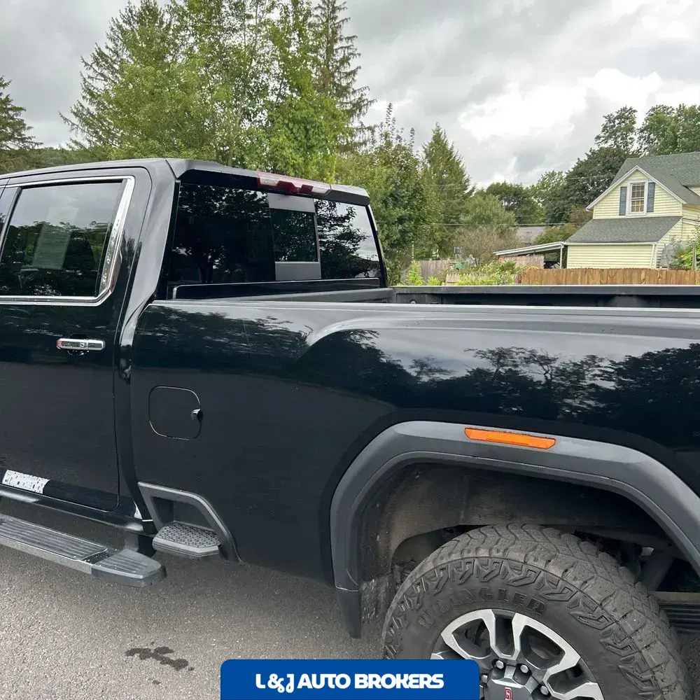 2023 GMC Sierra 2500HD SLT