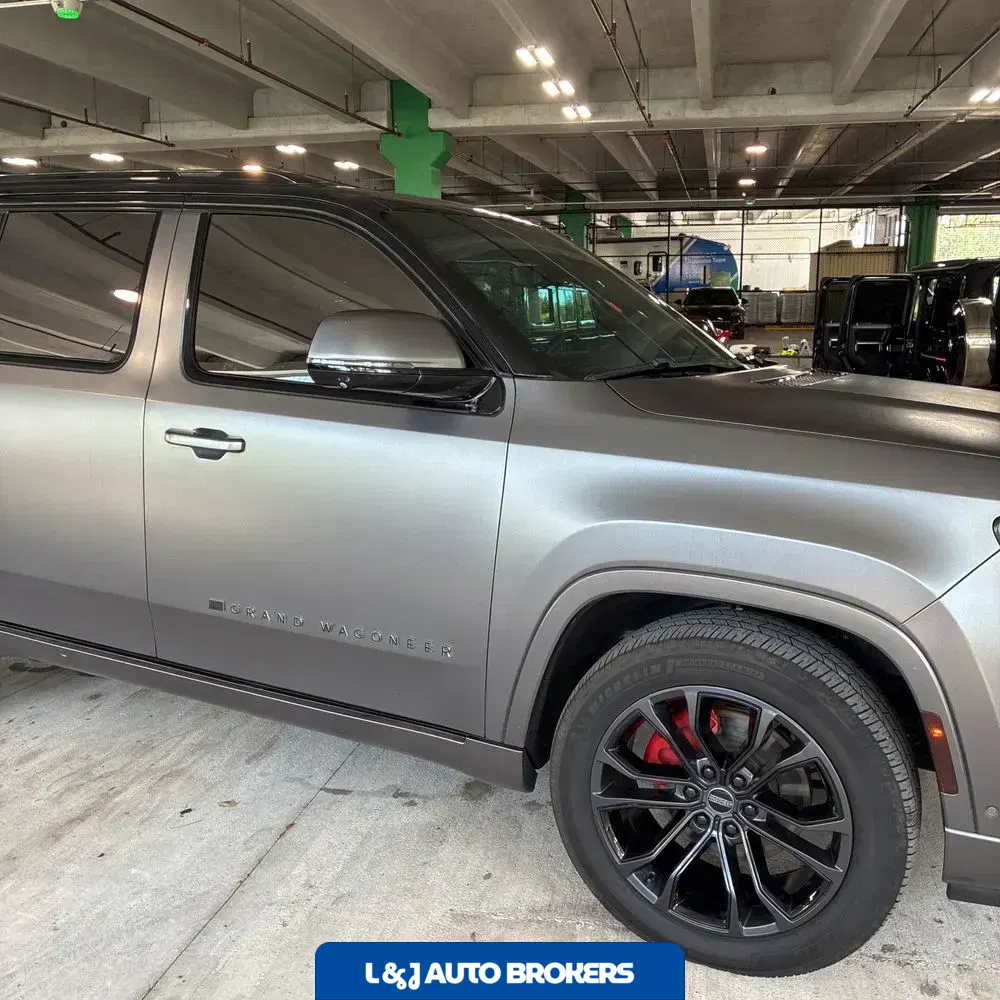 2022 Jeep Grand Wagoneer Obsidian