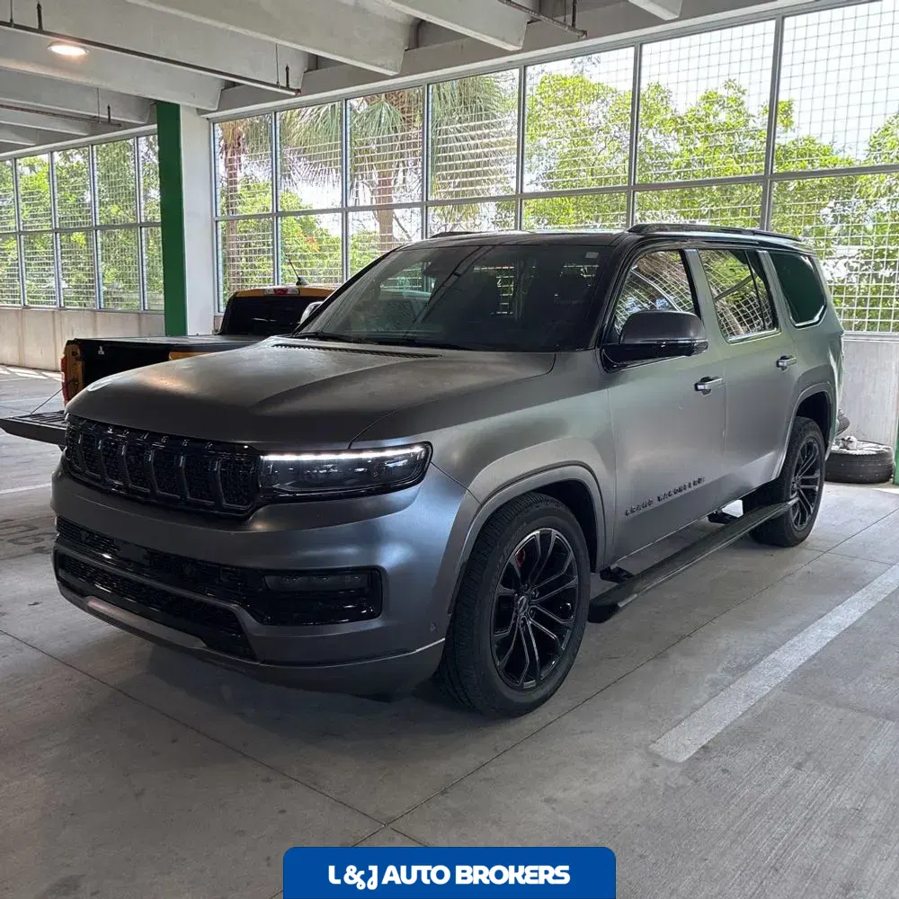 2022 Jeep Grand Wagoneer Obsidian