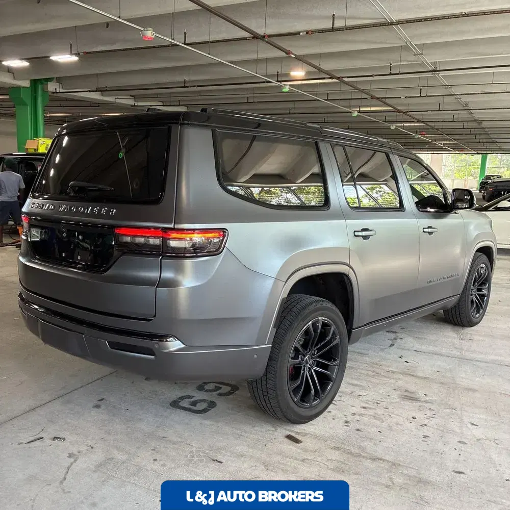2022 Jeep Grand Wagoneer Obsidian