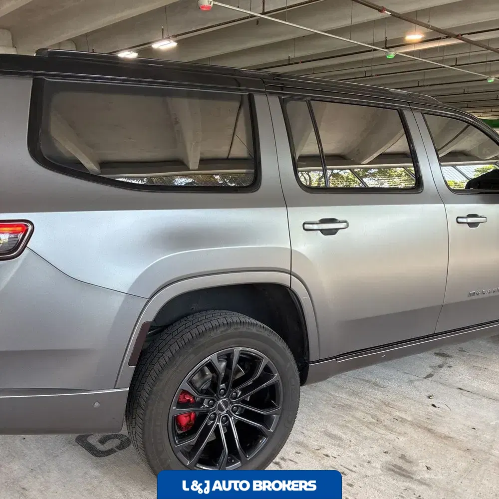 2022 Jeep Grand Wagoneer Obsidian