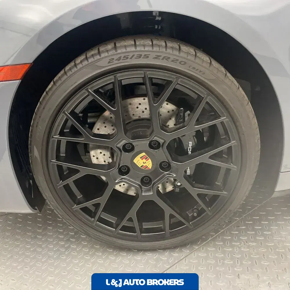 2024 Porsche 911 Carrera 4S
