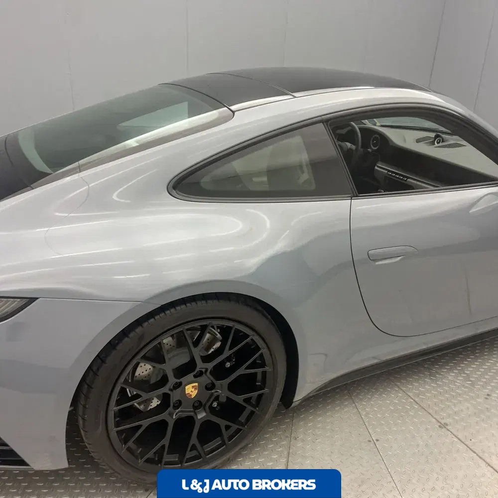 2024 Porsche 911 Carrera 4S