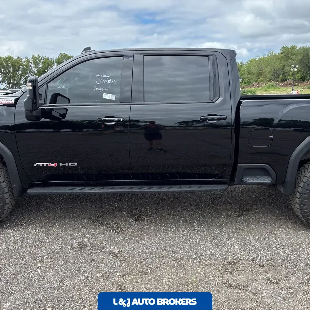 2024 GMC Sierra 3500 AT4