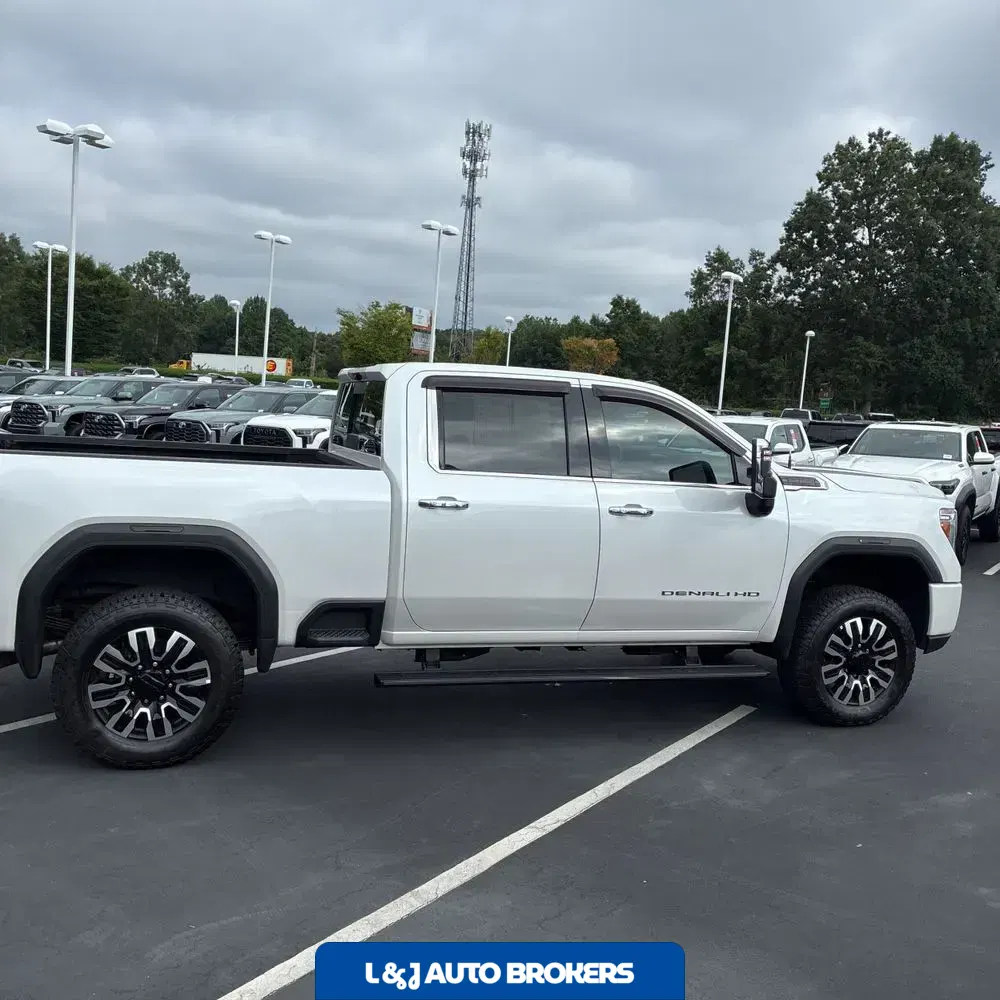 2022 GMC Sierra 3500HD Denali