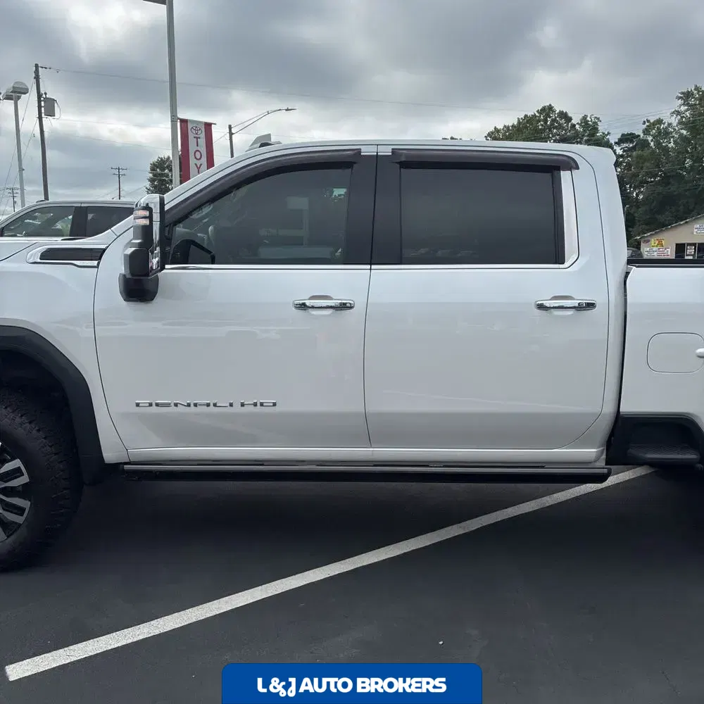 2022 GMC Sierra 3500HD Denali