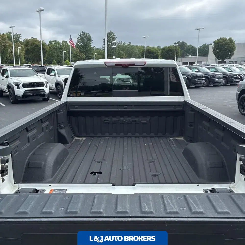 2022 GMC Sierra 3500HD Denali