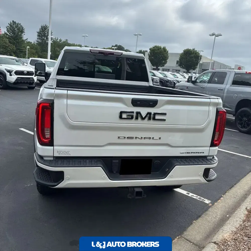 2022 GMC Sierra 3500HD Denali