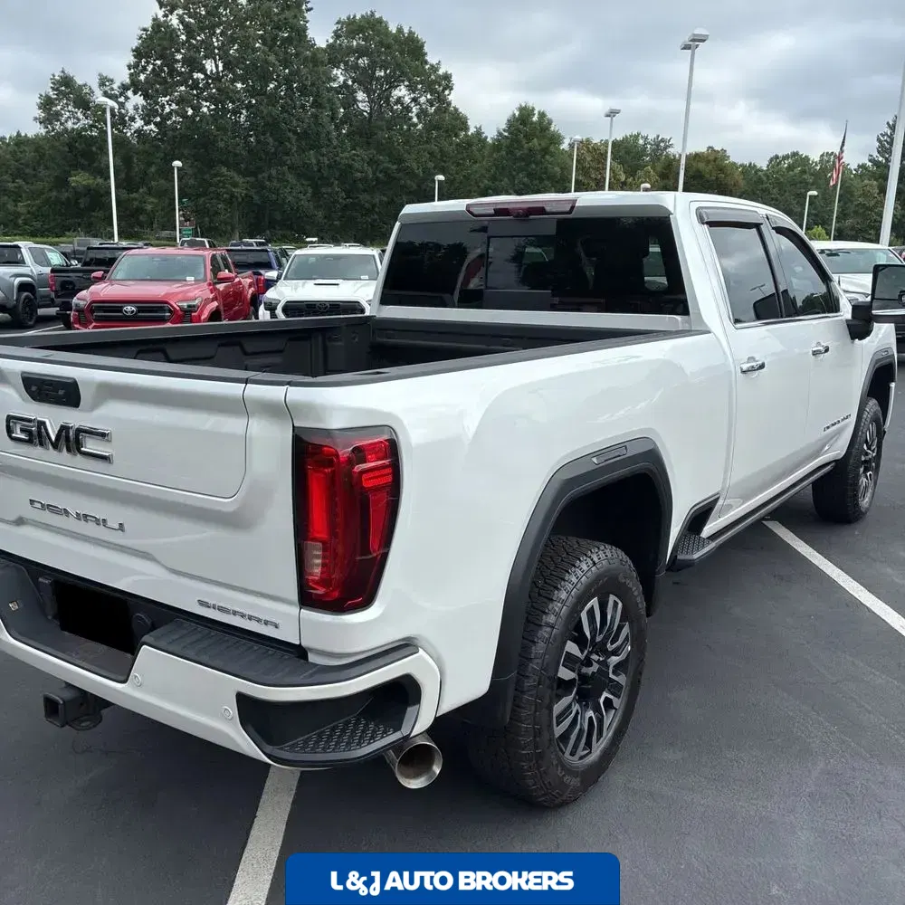 2022 GMC Sierra 3500HD Denali