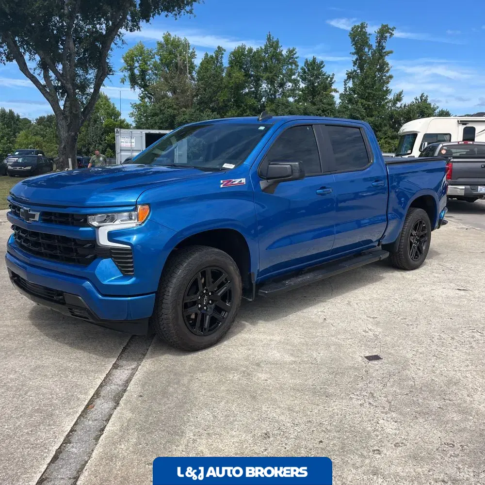 2024 Chevrolet Silverado 1500 RST