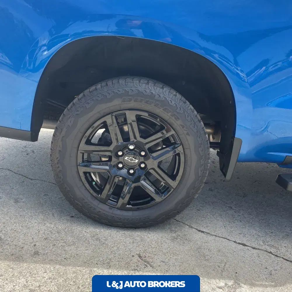 2024 Chevrolet Silverado 1500 RST