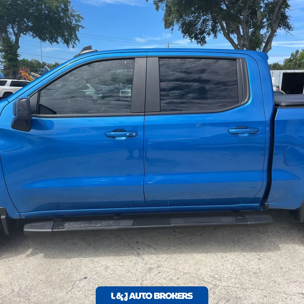 2024 Chevrolet Silverado 1500 RST