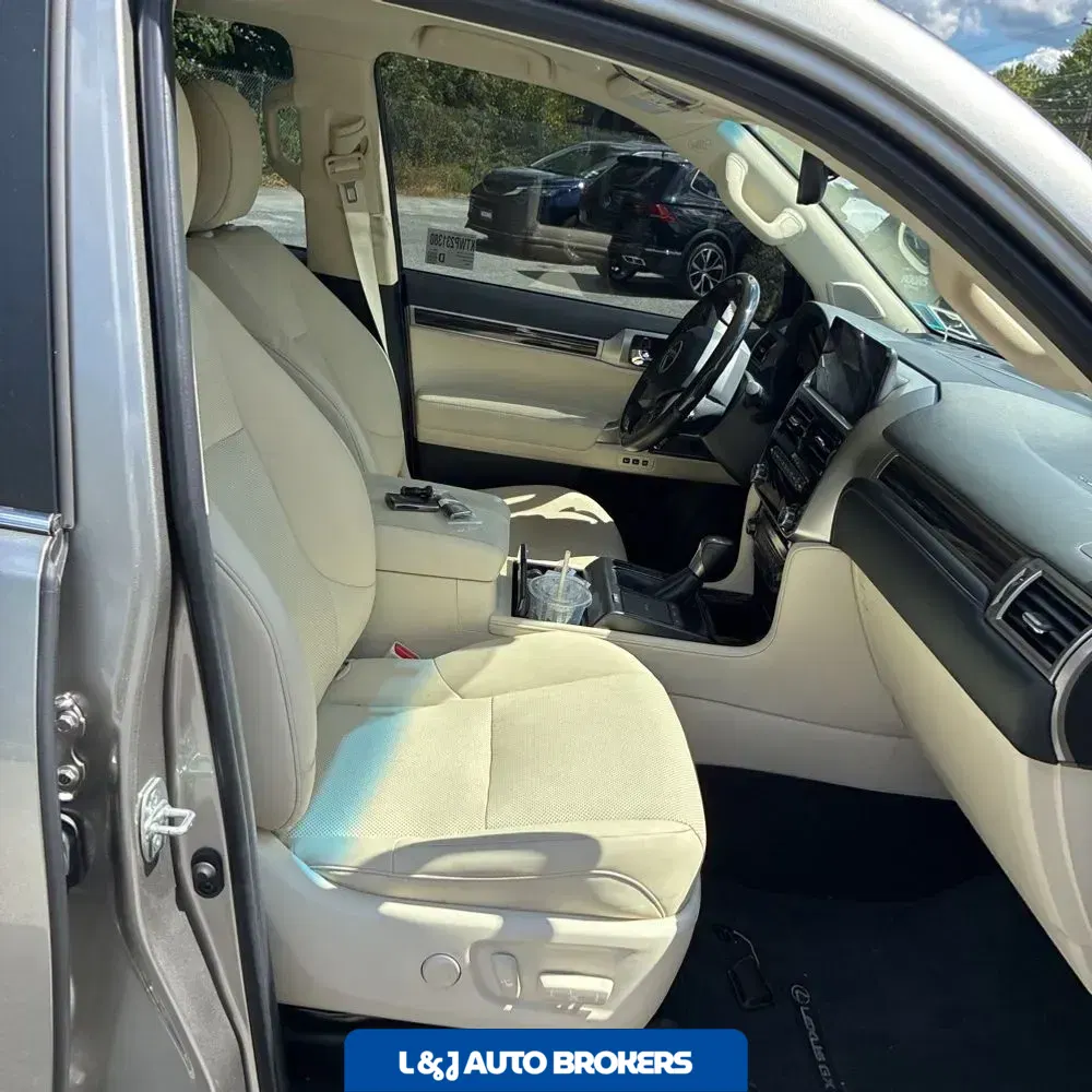 2023 Lexus GX 460 Base
