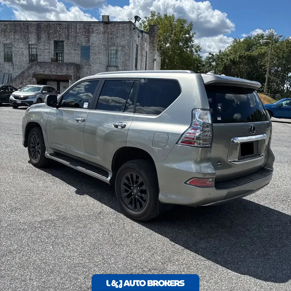 2023 Lexus GX 460 Base