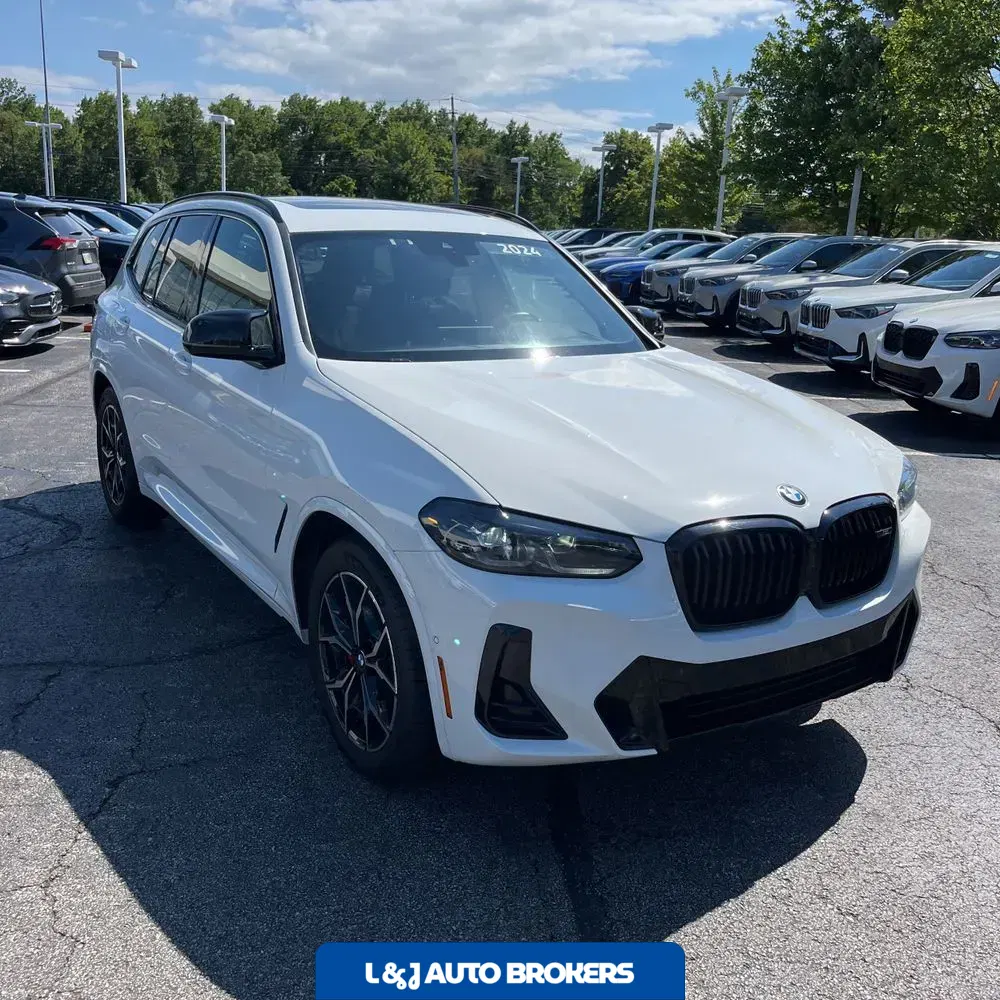 2024 BMW X3 M40i
