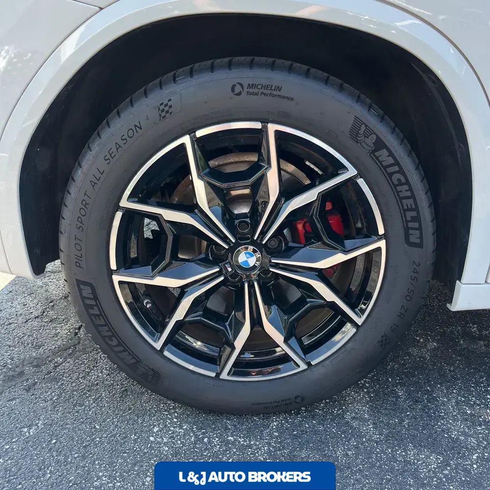 2024 BMW X3 M40i