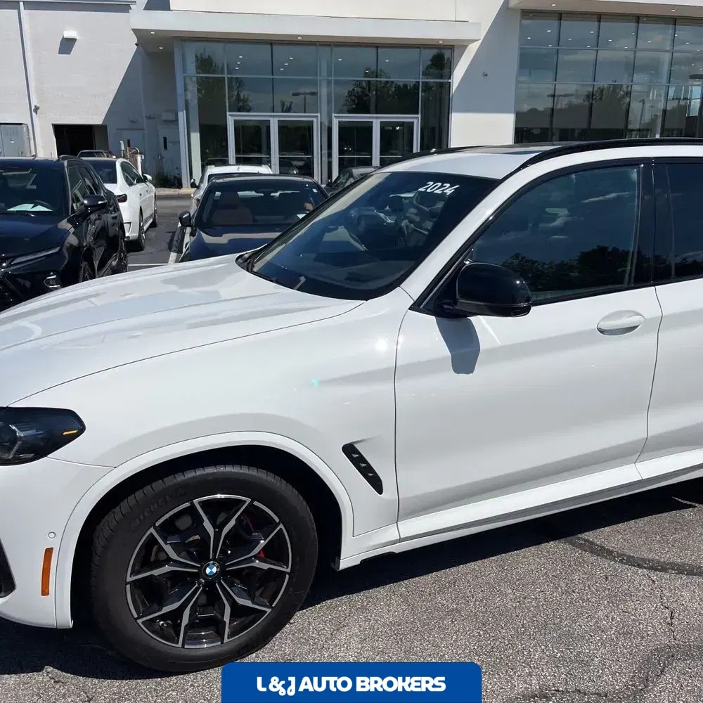 2024 BMW X3 M40i