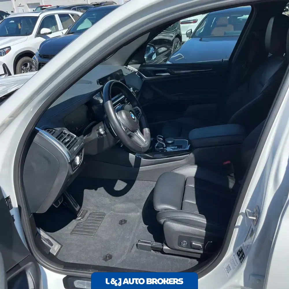 2024 BMW X3 M40i