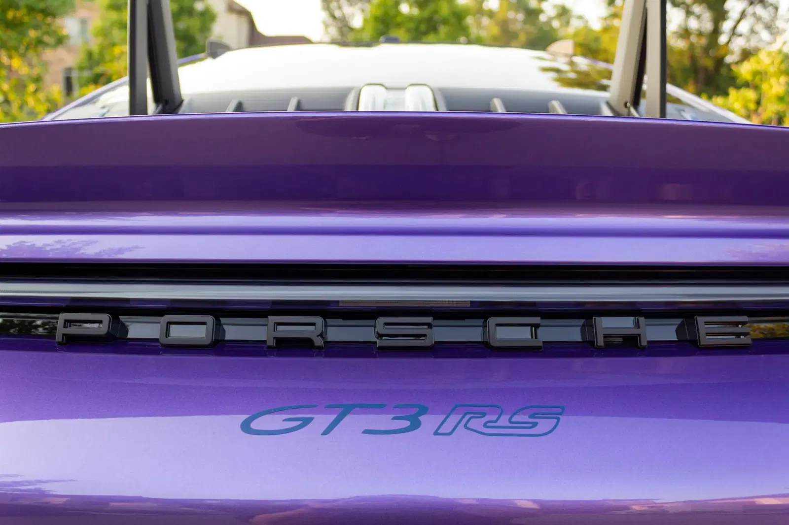 Viola Purple Metallic 2024 Porsche 911 GT3 RS Weissach