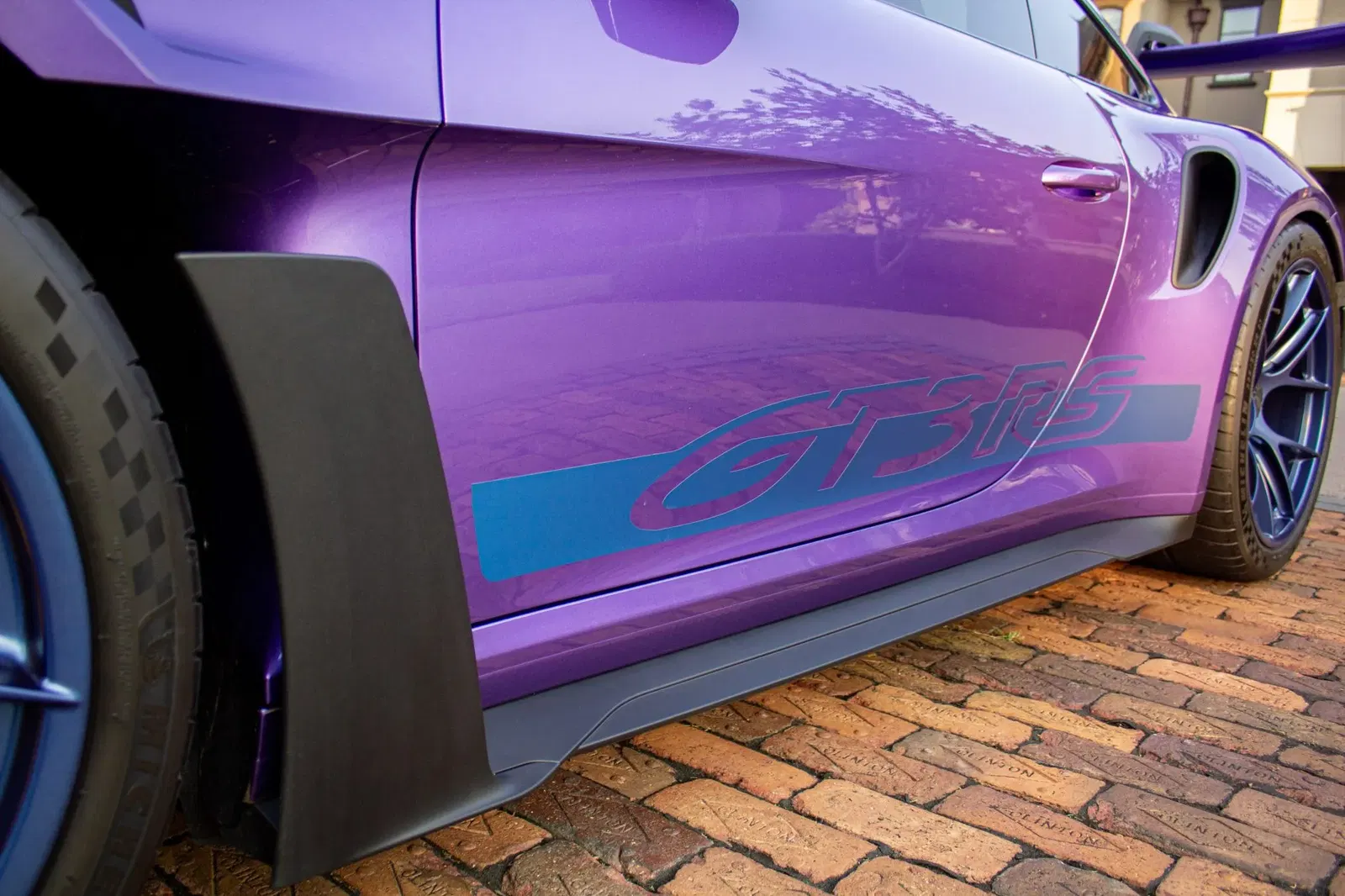 Viola Purple Metallic 2024 Porsche 911 GT3 RS Weissach