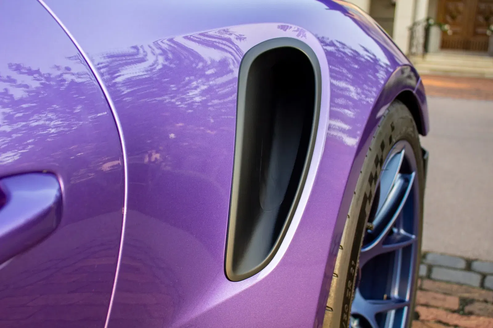 Viola Purple Metallic 2024 Porsche 911 GT3 RS Weissach