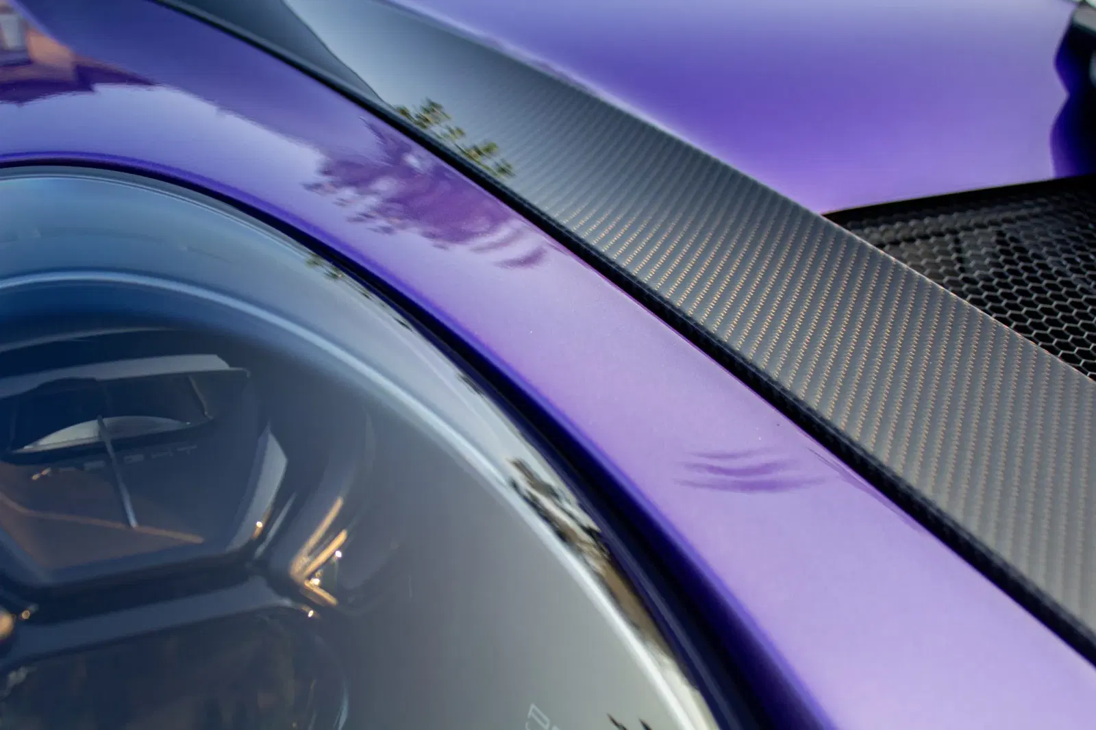 Viola Purple Metallic 2024 Porsche 911 GT3 RS Weissach