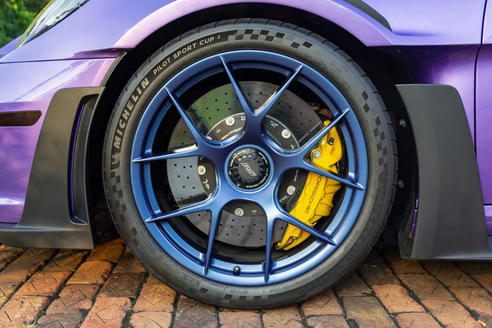 Viola Purple Metallic 2024 Porsche 911 GT3 RS Weissach