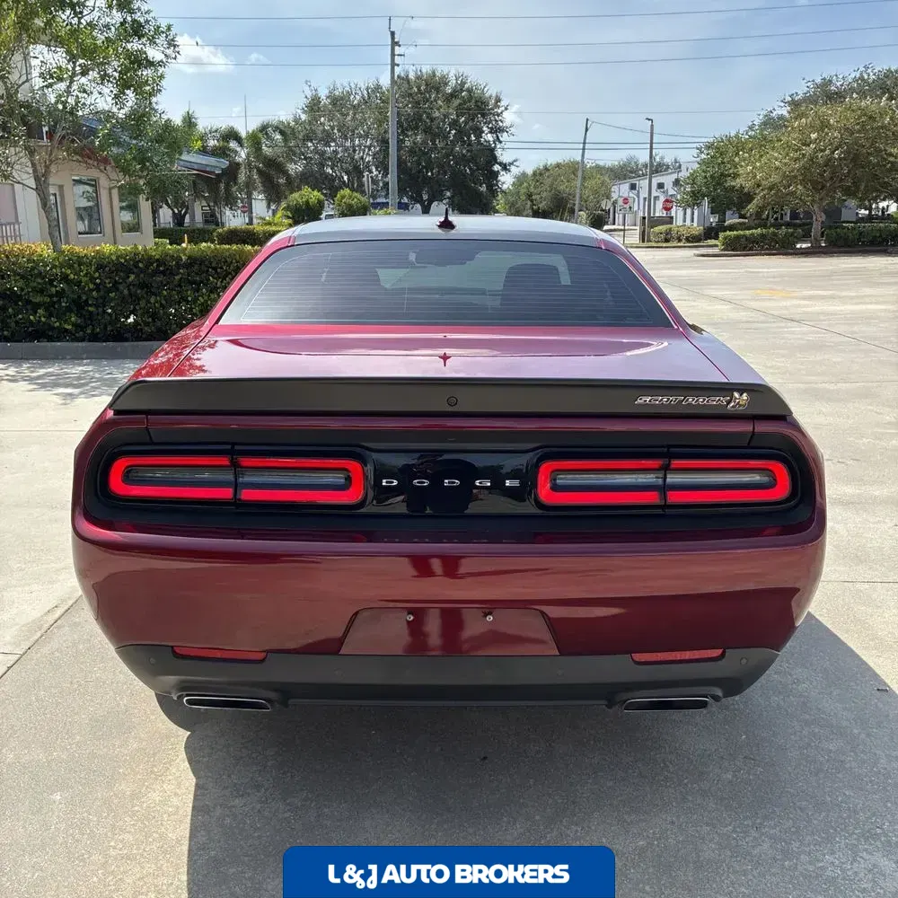 2023 Dodge Challenger R/T SCAT PACK