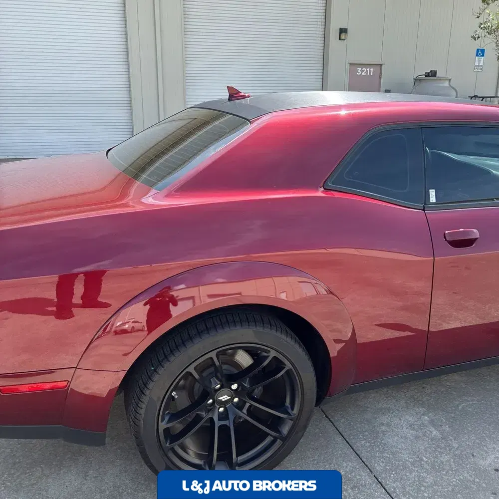 2023 Dodge Challenger R/T SCAT PACK