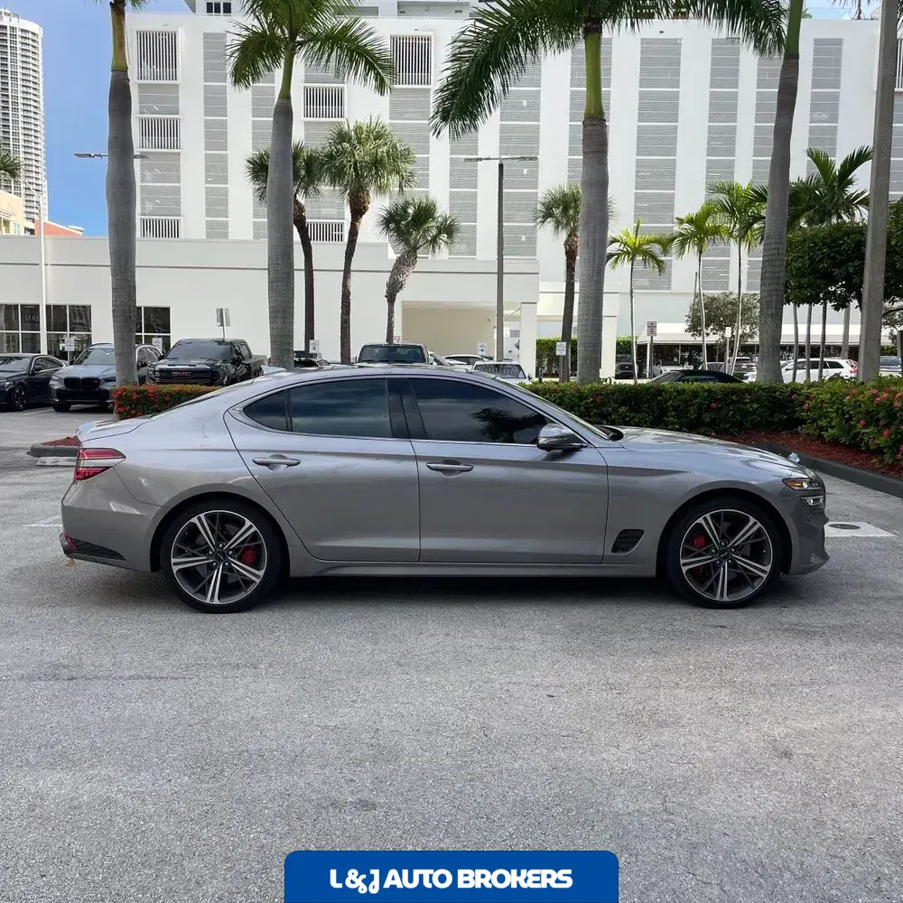 2025 Genesis G70 3.3T Sport Prestige