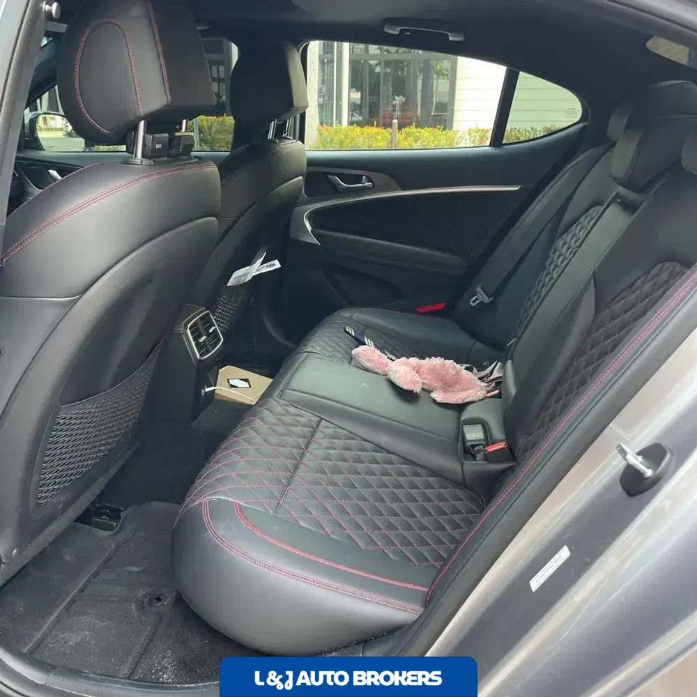 2025 Genesis G70 3.3T Sport Prestige